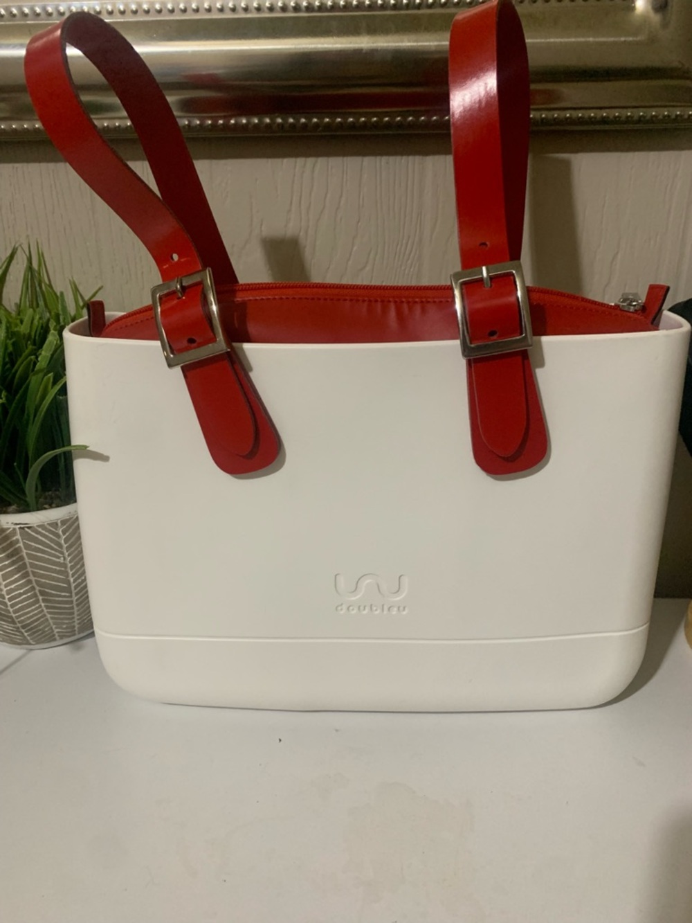 Adjustable White Tote with Red Straps by doubleu